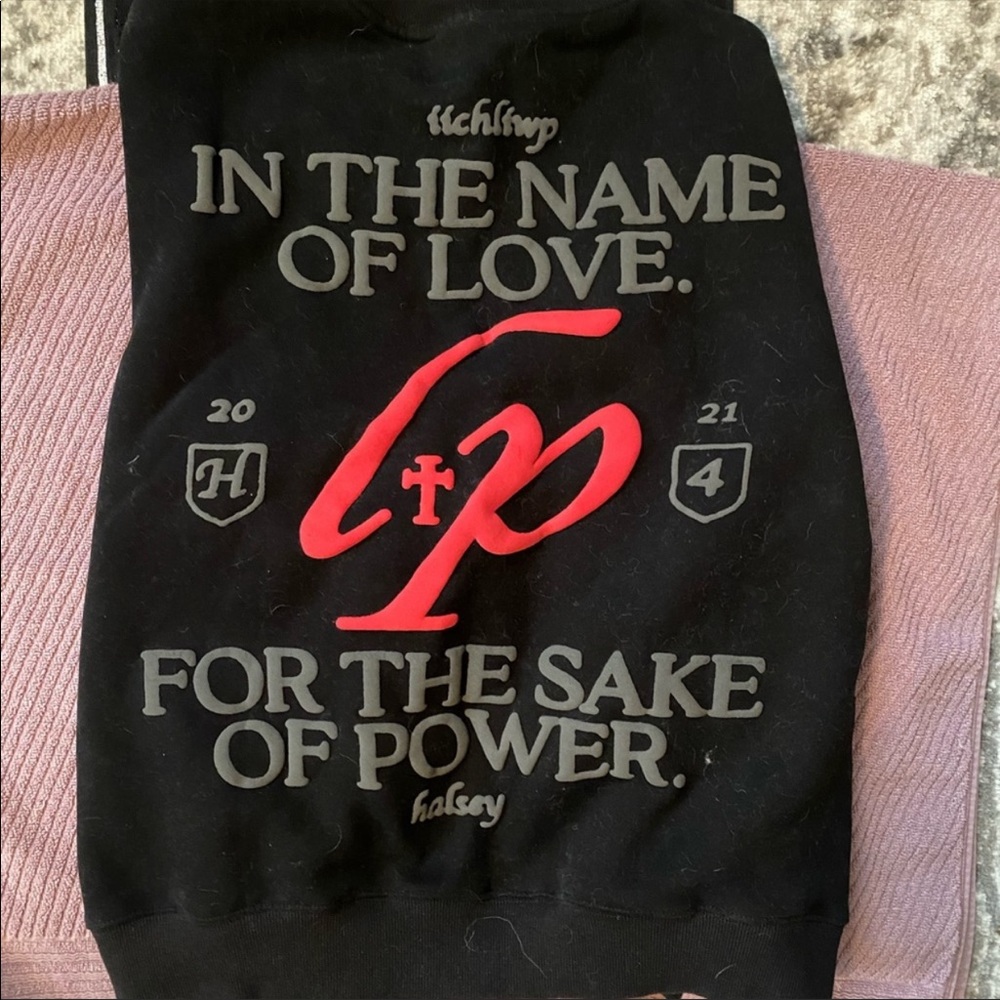 Halsey Crewneck